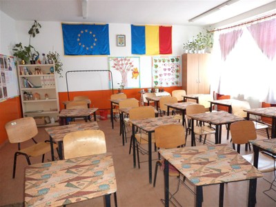 SCOALA GIMNAZIALA NR. 1 BIRSANESTI - PJ- CLASA PREGATITOARE = 17 ELEVI.jpg SCOALA GIMNAZIALA NR. 1 BIRSANESTI - PJ- CLASA PREGATITOARE = 17 ELEVI.jpg